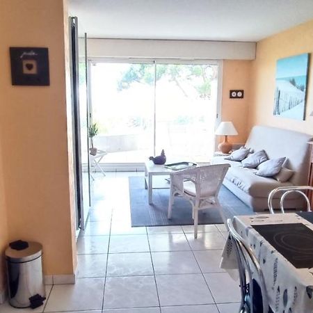 Ancora- Appartement Vue Mer Et Place De Parking 莱萨布勒-多洛讷 外观 照片