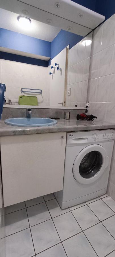 Ancora- Appartement Vue Mer Et Place De Parking 莱萨布勒-多洛讷 外观 照片